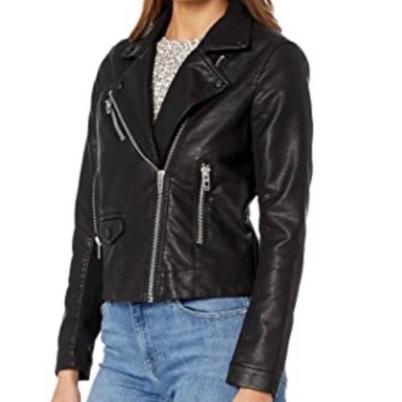 BLANK NYC FAUX LEATHER MOTO JACKET NWT SIZE - Picture 2 of 10